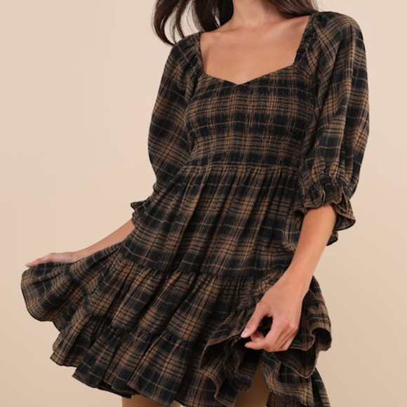 Lulus Dresses & Skirts - Lulus No One Cuter Black And Tan Plaid Puff Sleeve Tiered Mini Dress - Size S